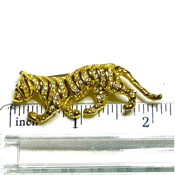 VINTAGE Brooch Clear Rhinestone Tiger Big Cat Vtg Costume Jewelry Pin F024 - Picture 4 of 4